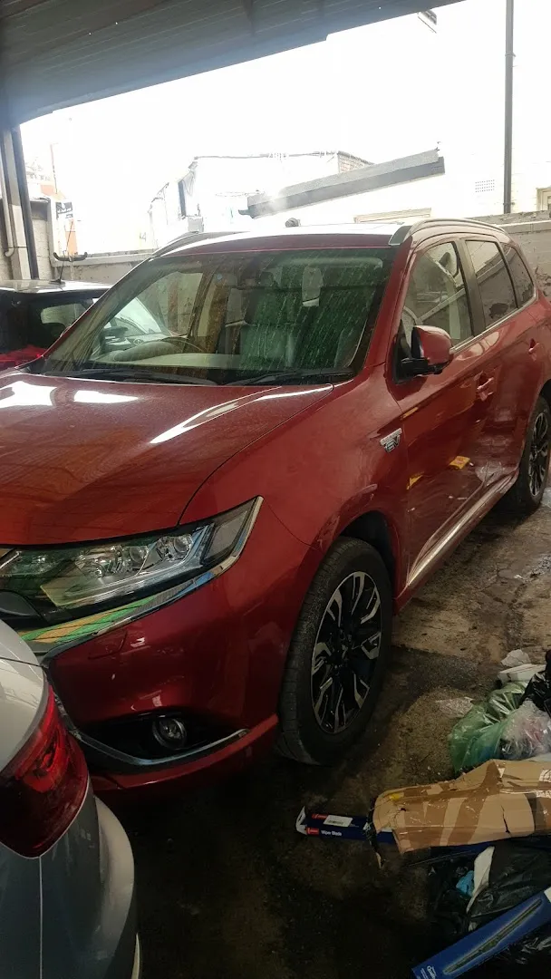 Deals On Wheels London photo 10