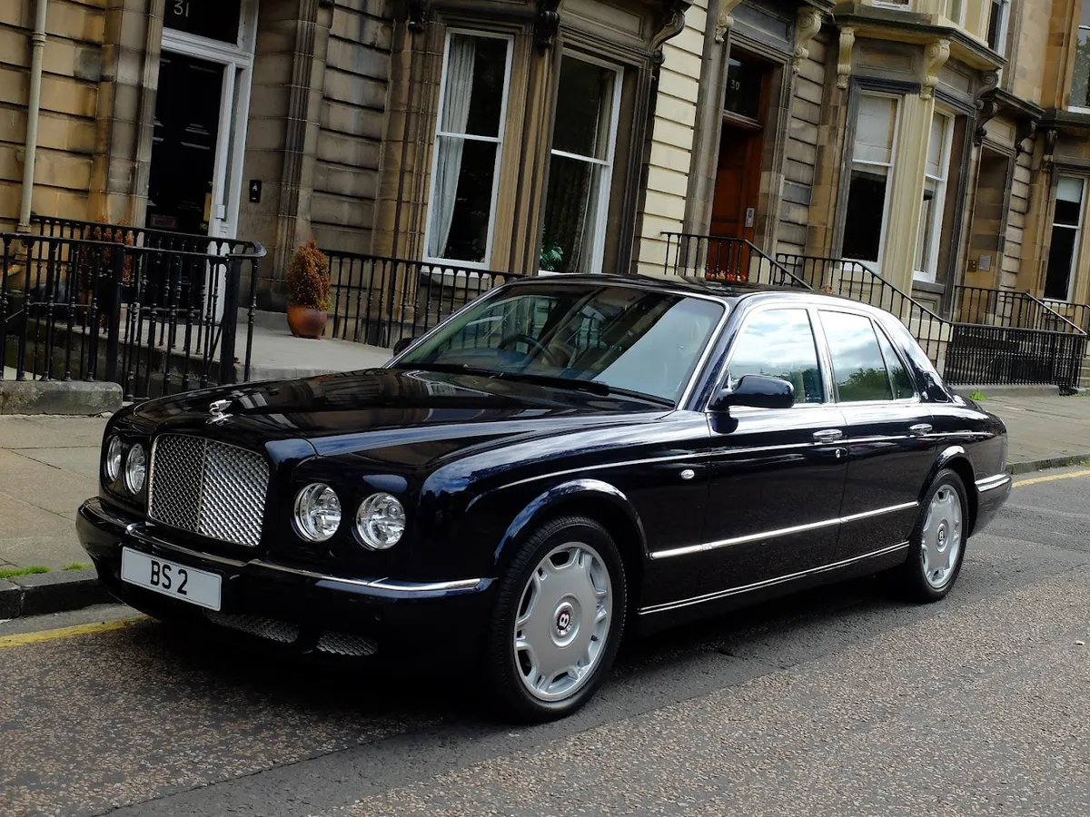 Derek C Mowat Car Sales — Car dealer in Edinburgh