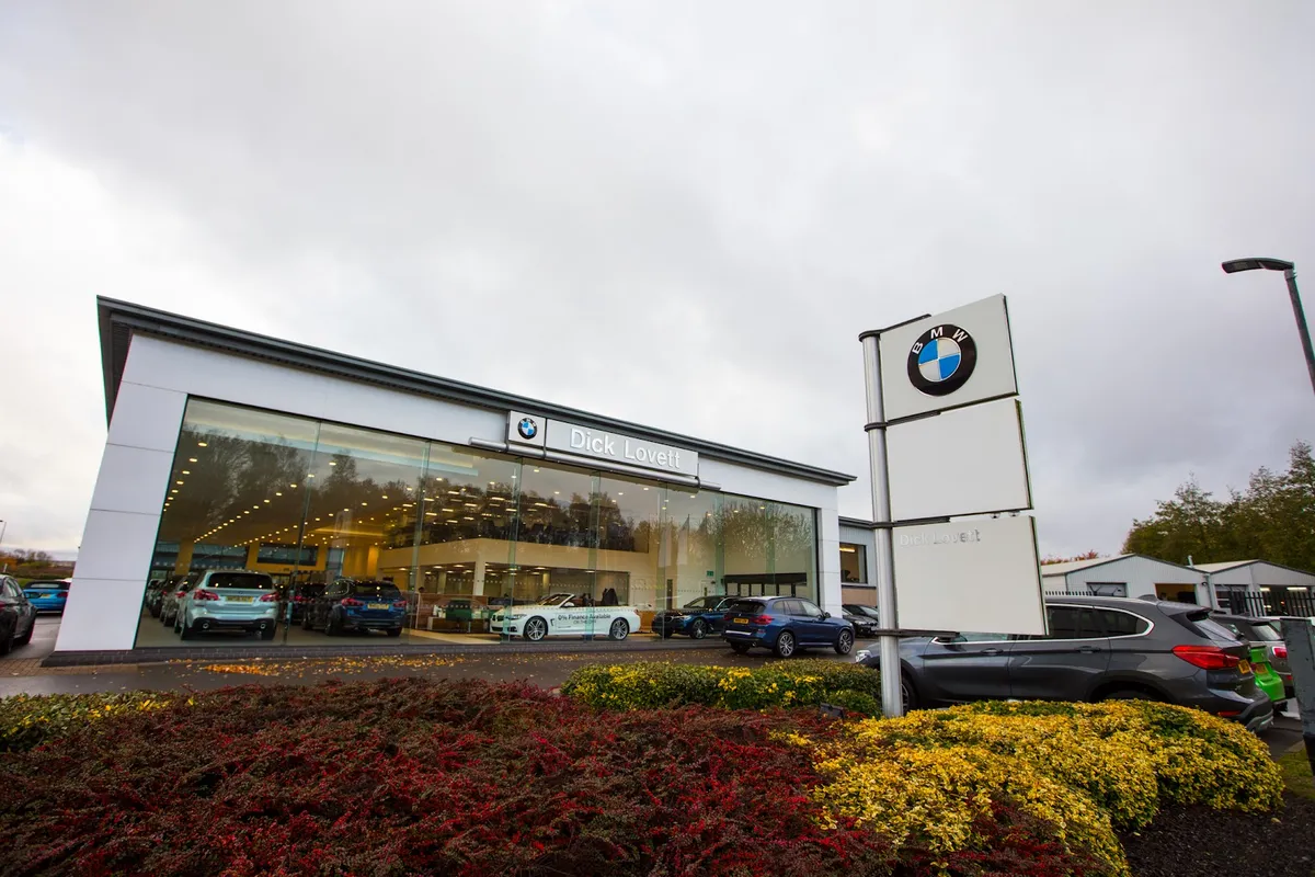 Dick Lovett BMW Swindon photo 2