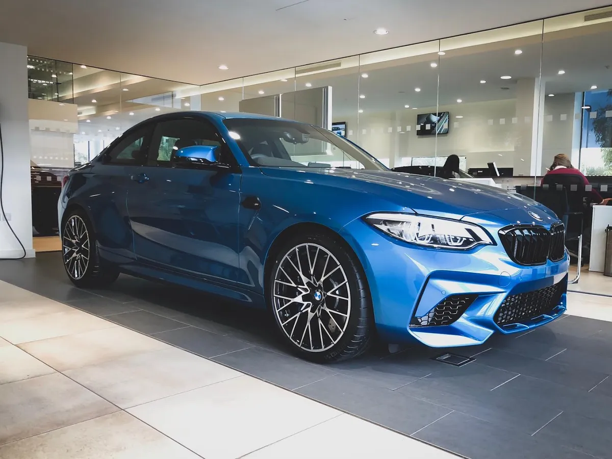 Dick Lovett BMW Swindon photo 6