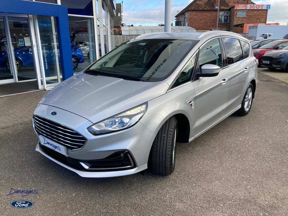 Dinnages Ford Brighton photo 4