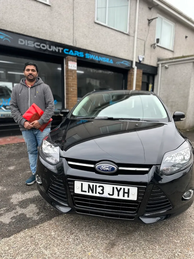 Discount Cars Swansea LTD photo 4