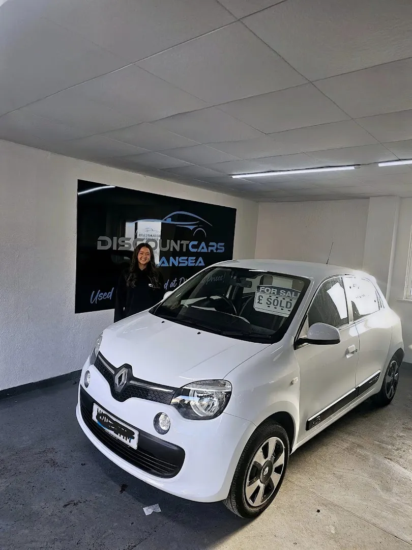Discount Cars Swansea LTD photo 8