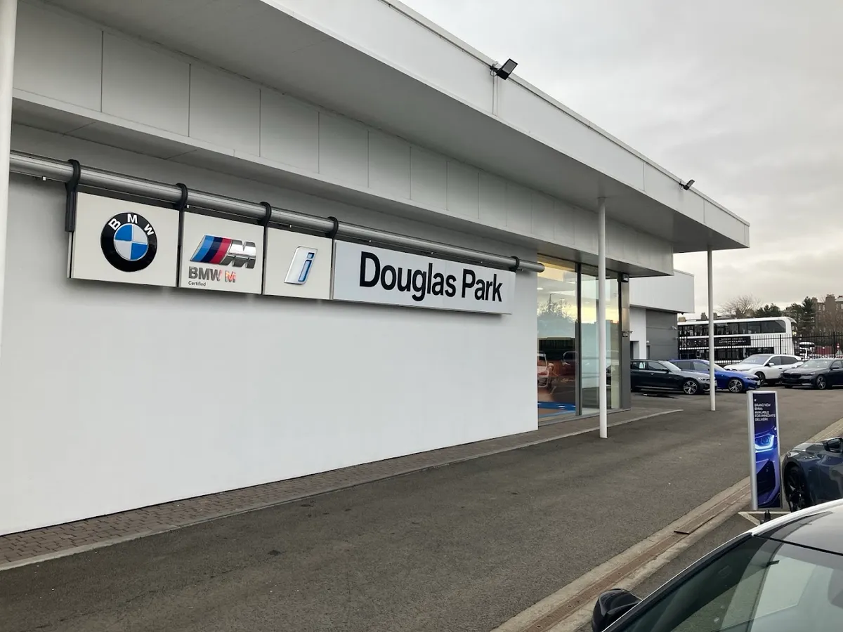 Douglas Park BMW Edinburgh — BMW dealer in Edinburgh