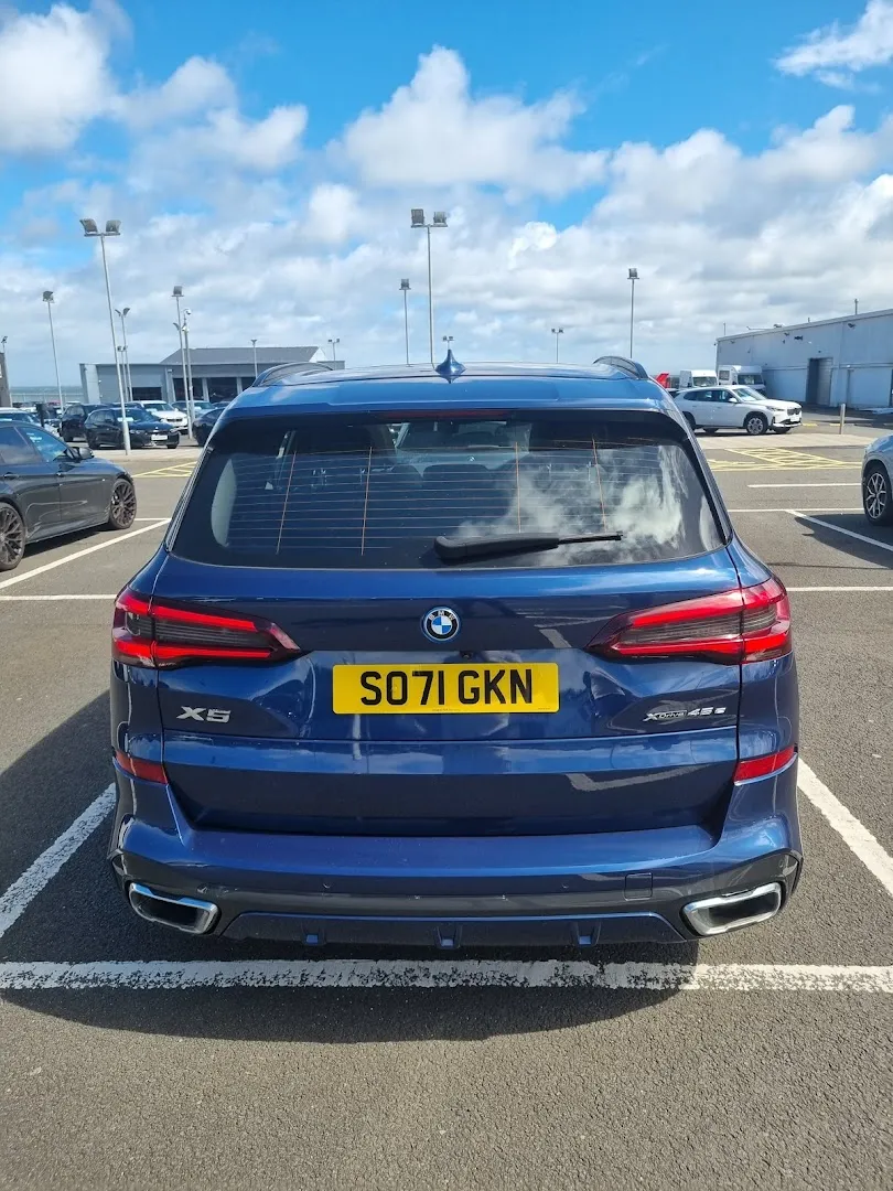 Douglas Park BMW Edinburgh photo 10