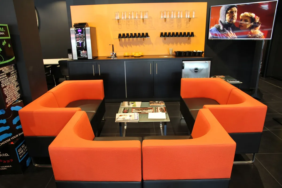 Douglas Park MINI Glasgow photo 6