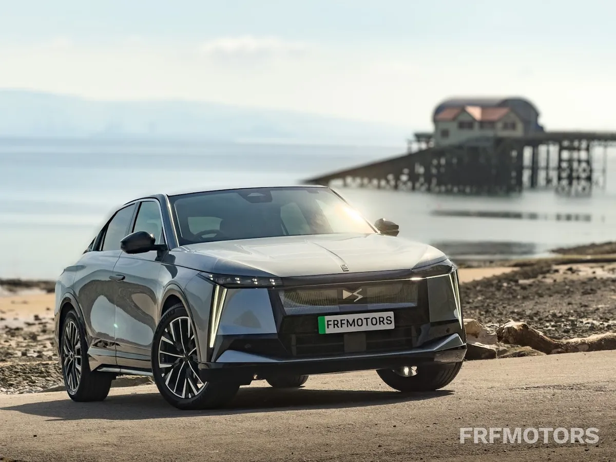 DS Store Swansea photo 3