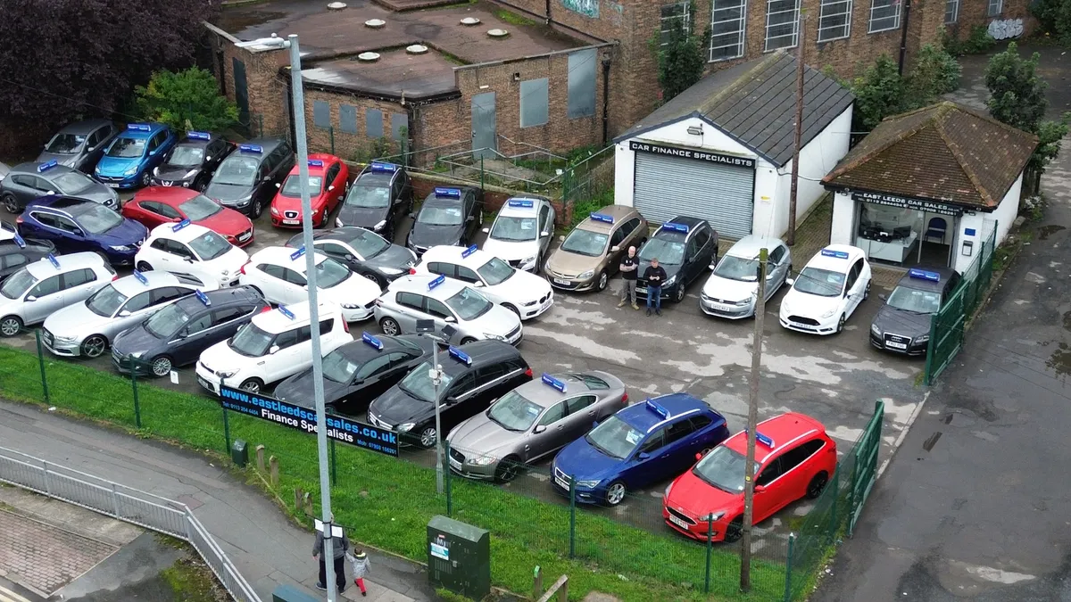 East Leeds Car Sales photo 3