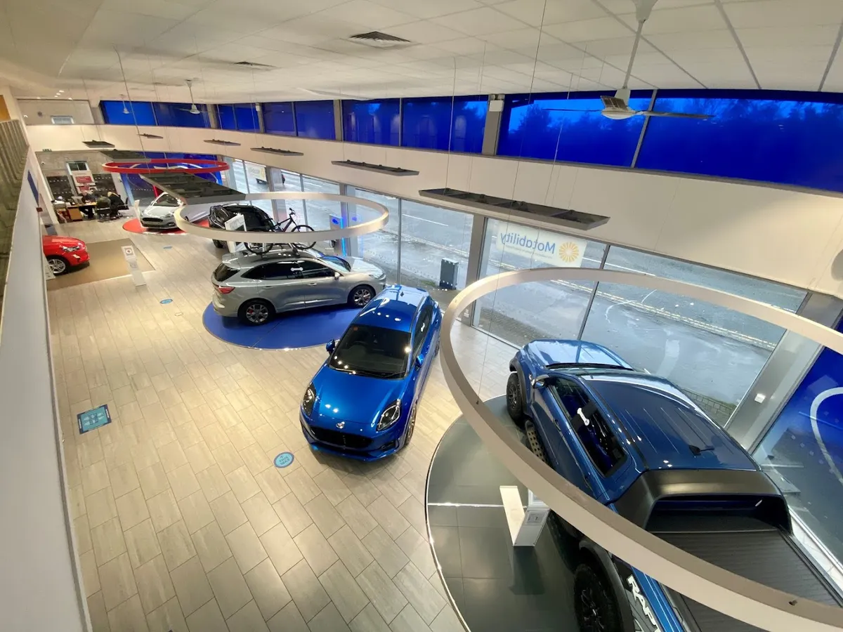 Evans Halshaw Ford Glasgow photo 3