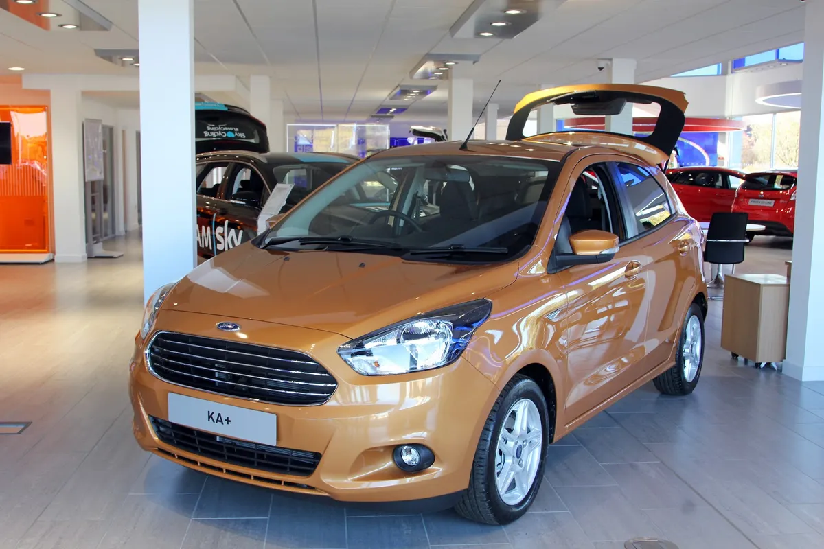 Evans Halshaw Ford Glasgow photo 6