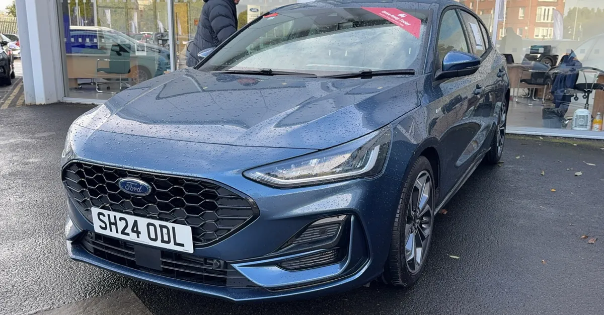 Evans Halshaw Ford Glasgow photo 9