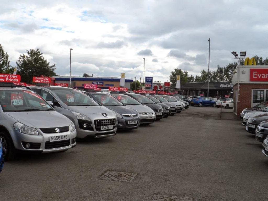 Evans Halshaw Renault Sunderland photo 8
