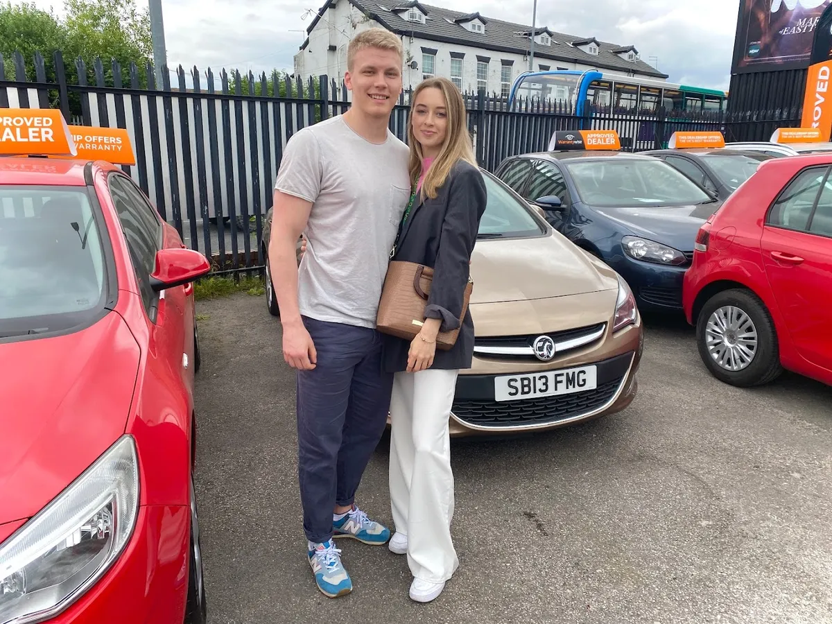 F11 Car Sales Manchester photo 9