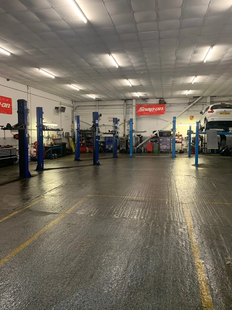 Gary Hutchinson Car Sales photo 5