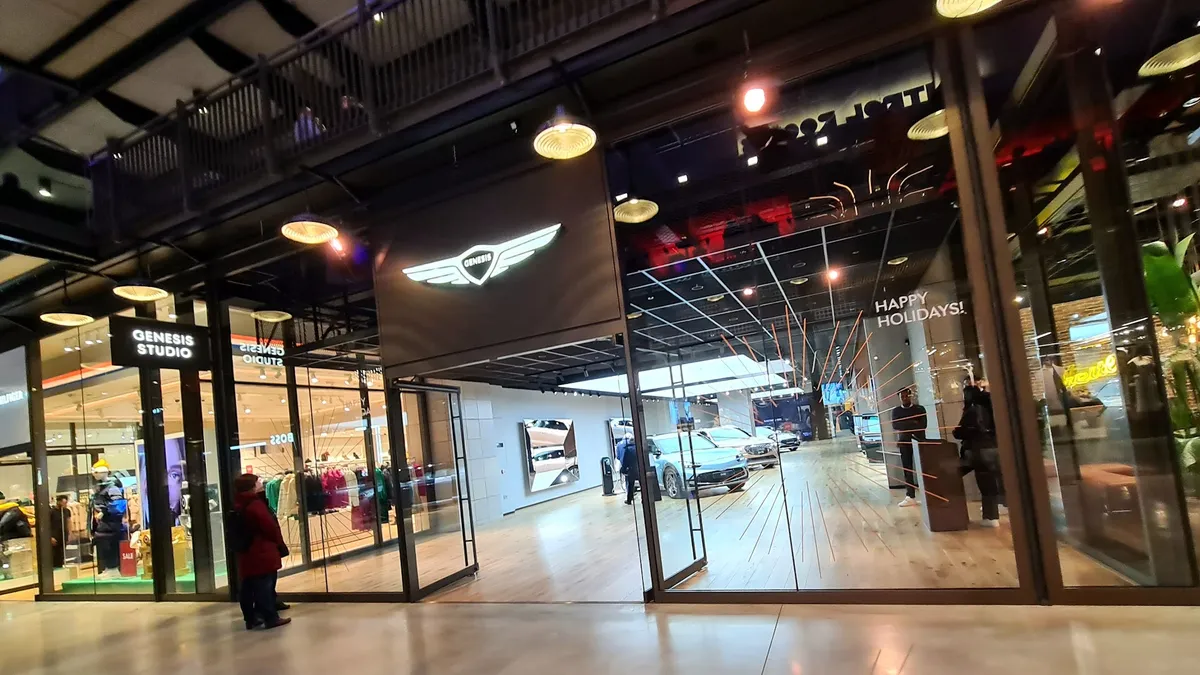 Genesis Studio London Battersea — Car dealer in London