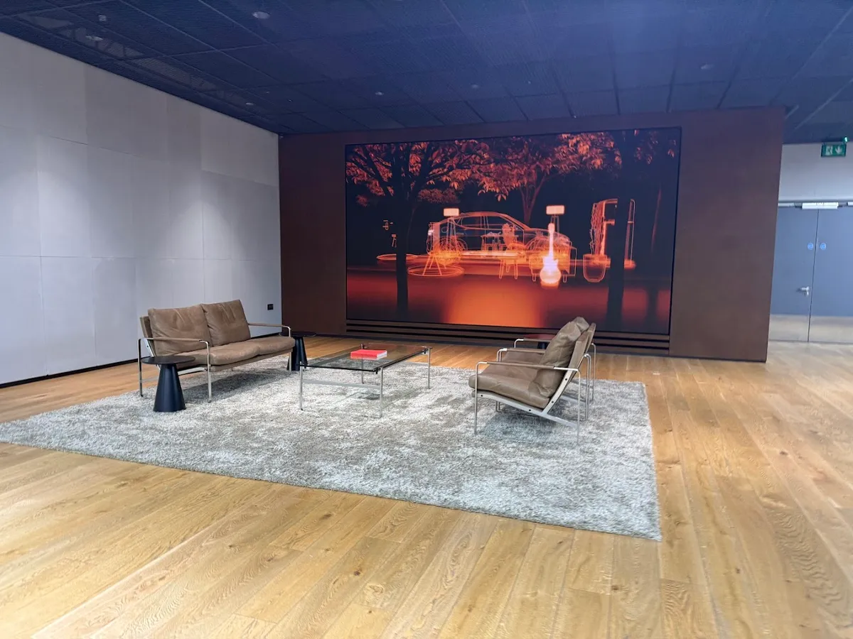 Genesis Studio London Battersea photo 8