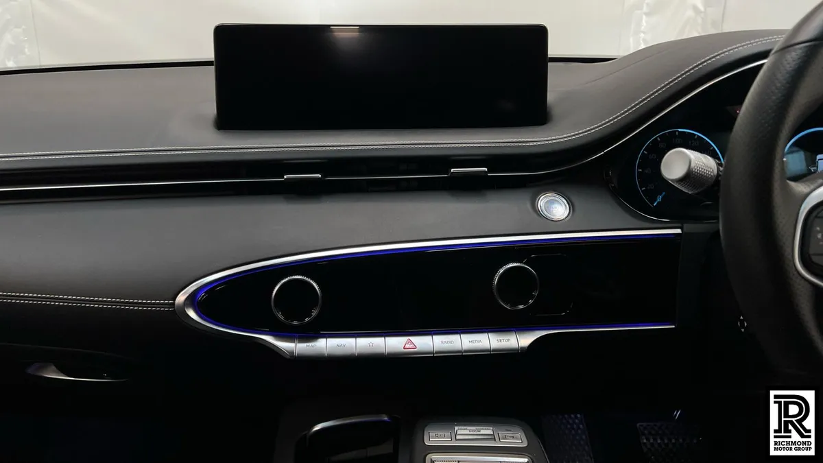 Genesis Surrey photo 8