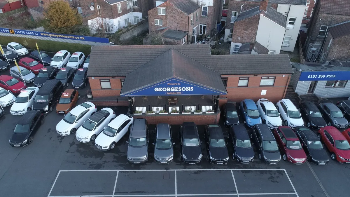 Georgesons Cars Anfield photo 3