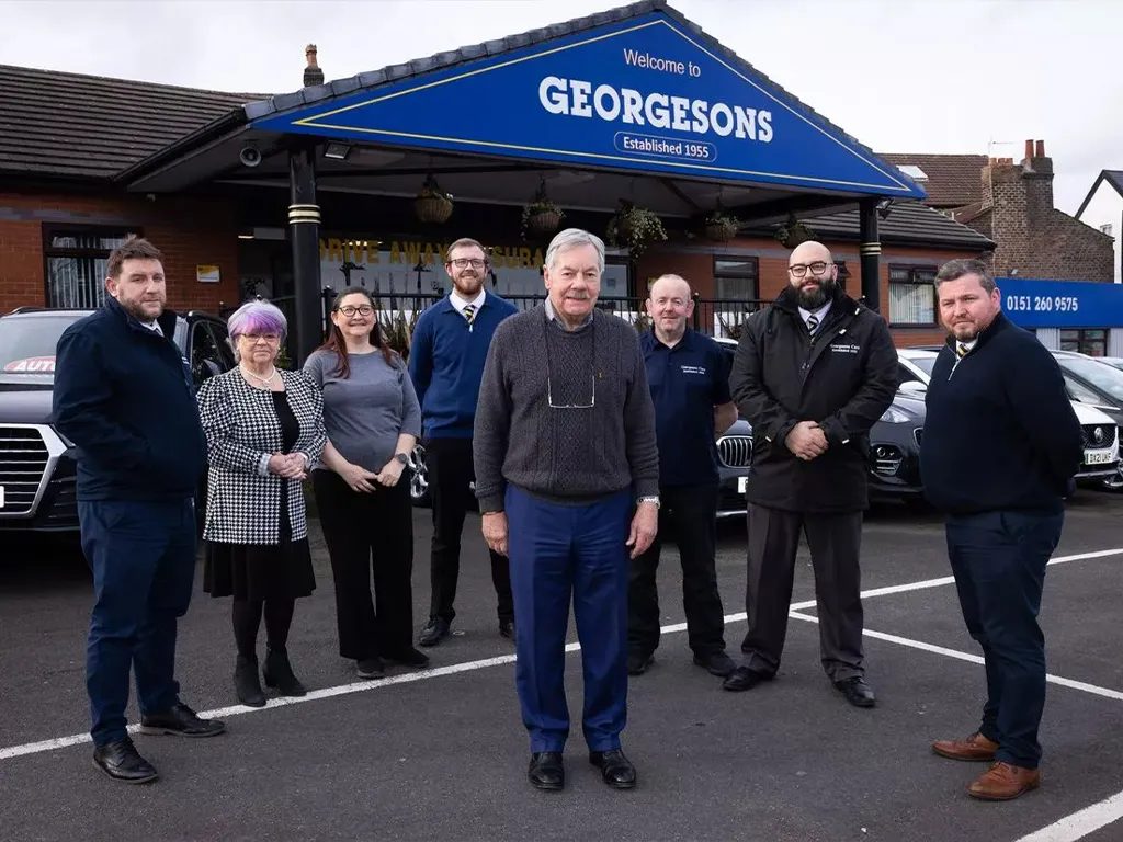 Georgesons Cars Anfield photo 5