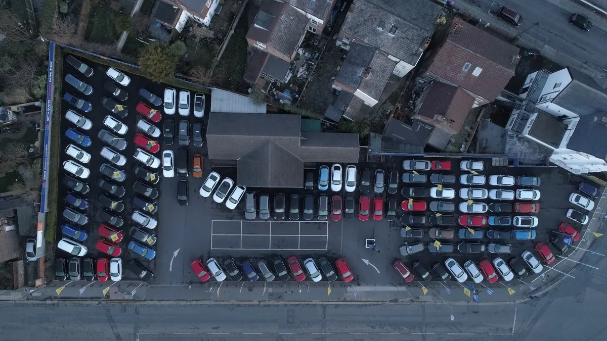 Georgesons Cars Anfield photo 9