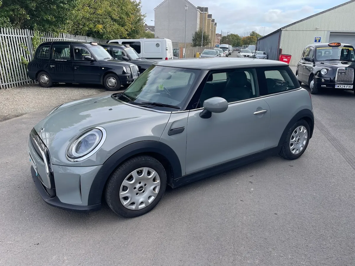 Glasgow Vehicle Sales photo 2