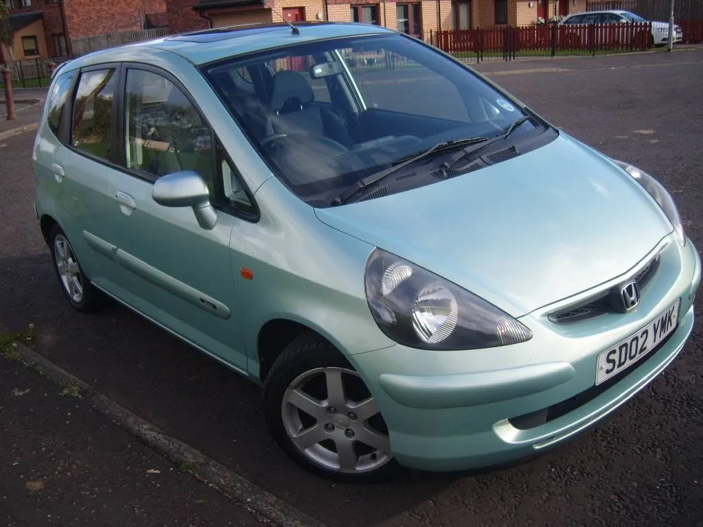 good car shop photo 10