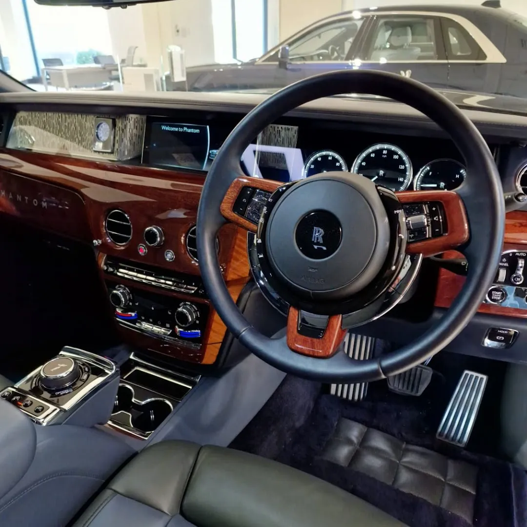 Grange Rolls-Royce Motor Cars Edinburgh photo 3