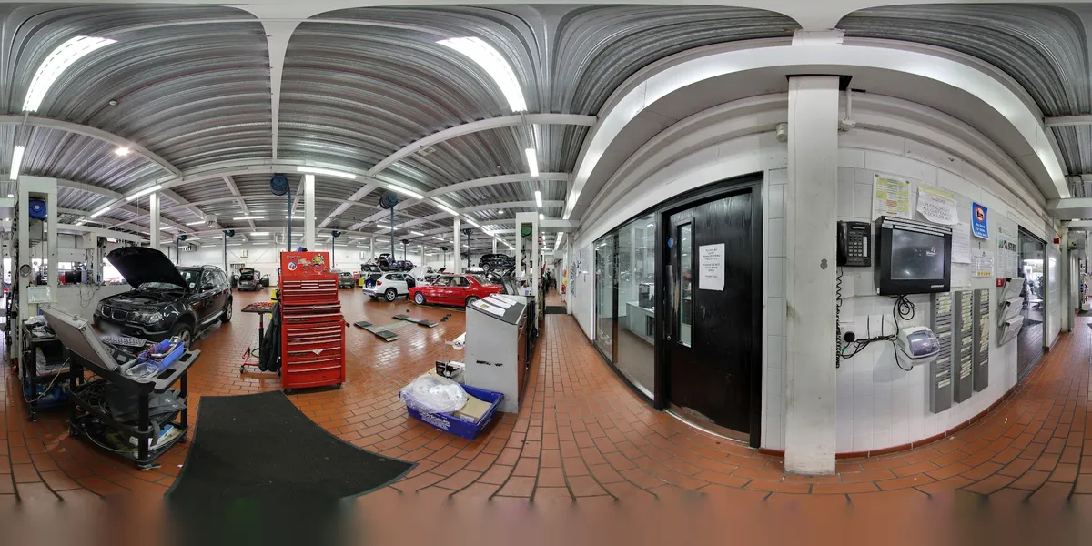 Group 1 Brighton BMW photo 4