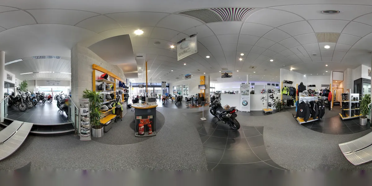 Group 1 Brighton BMW photo 5