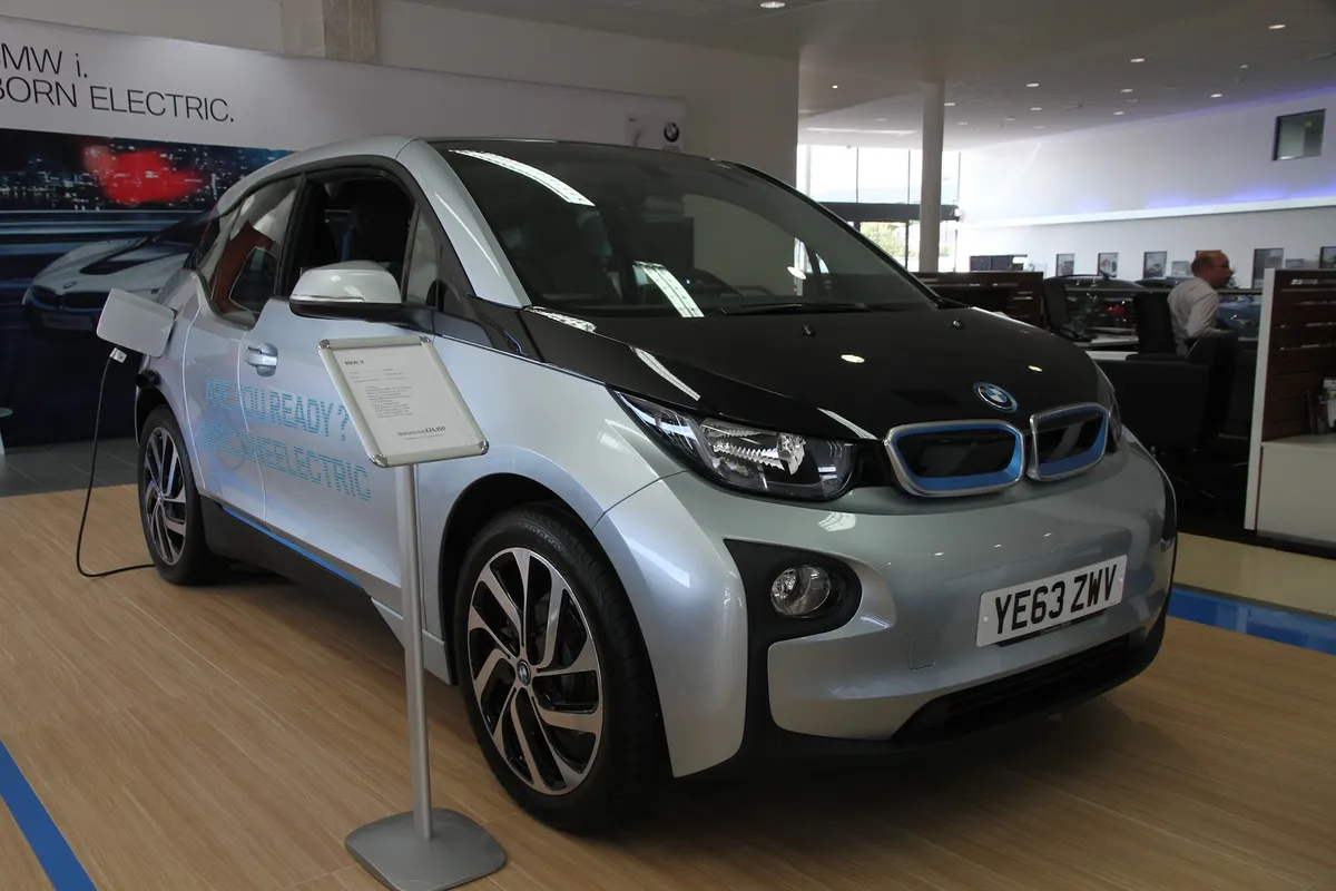 Group 1 Brighton BMW photo 9