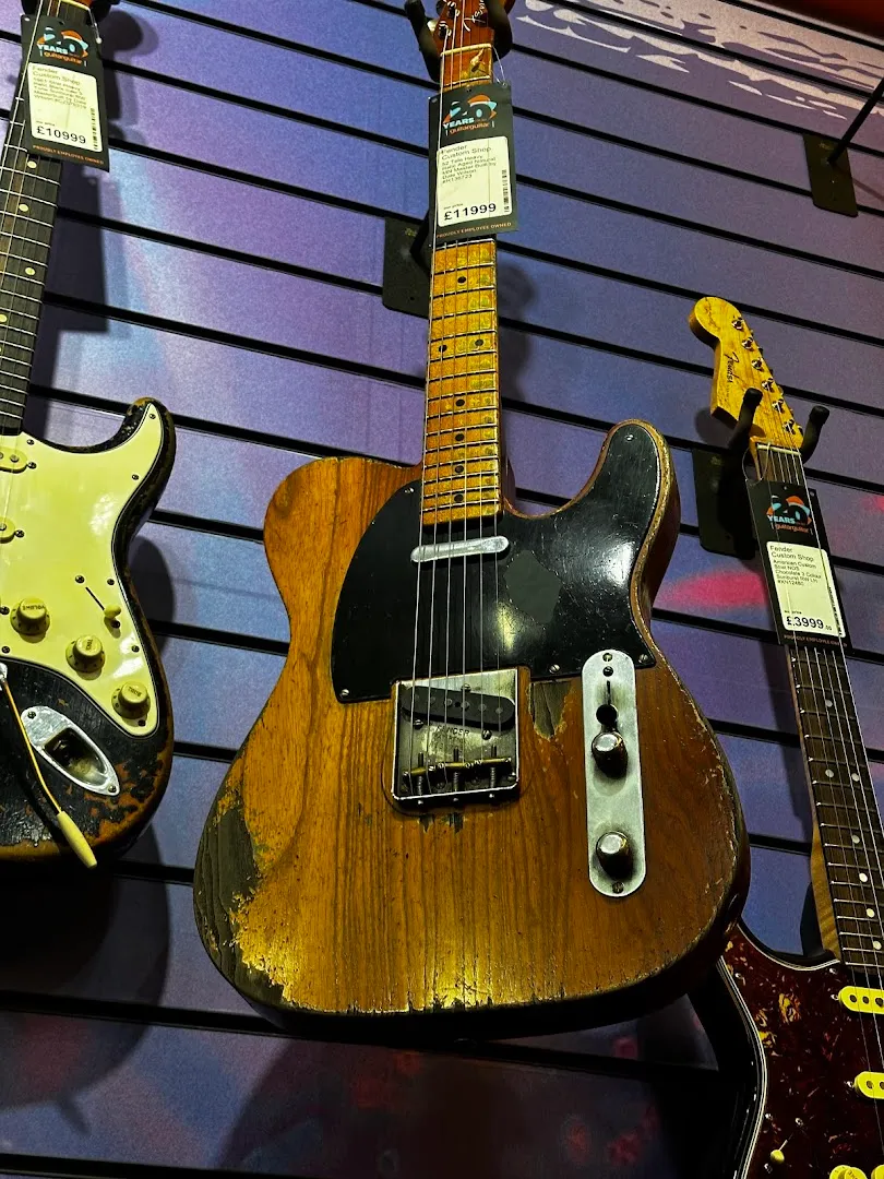 guitarguitar Glasgow photo 5