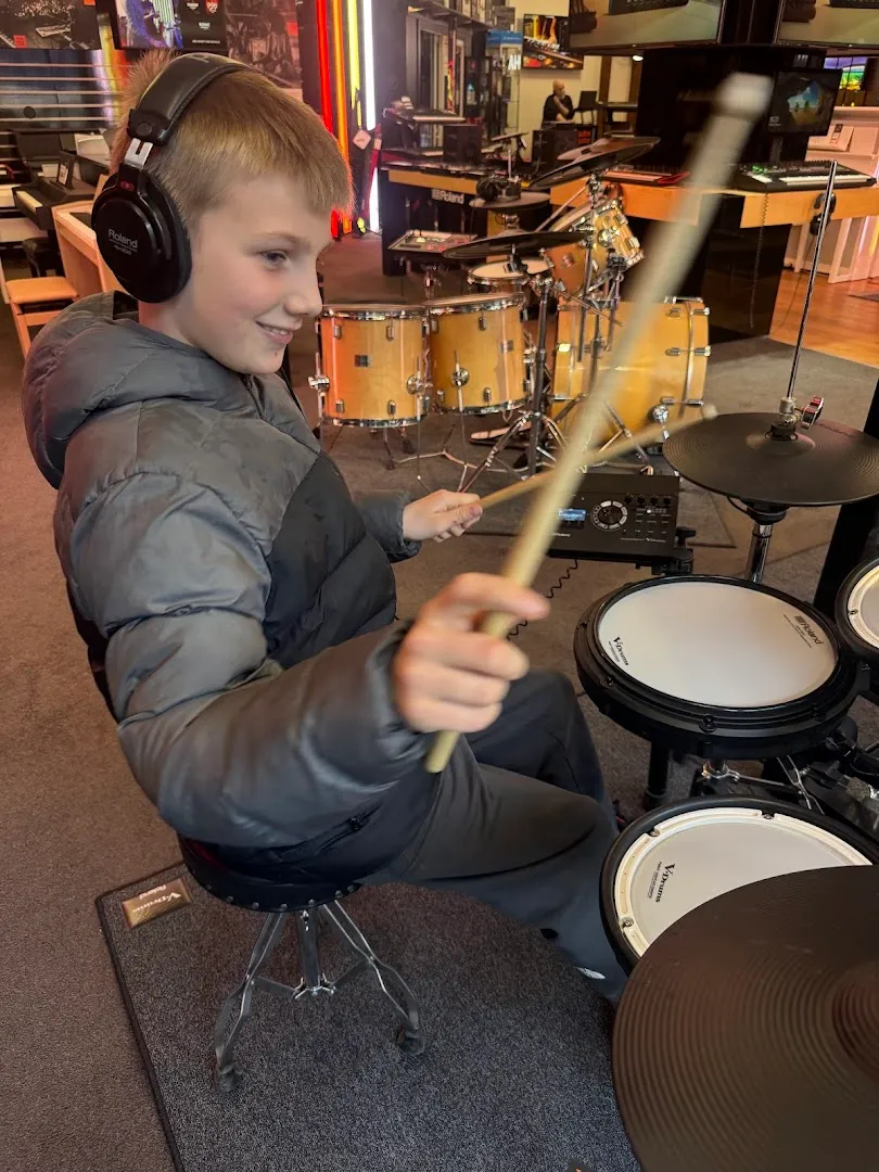 guitarguitar Glasgow photo 10