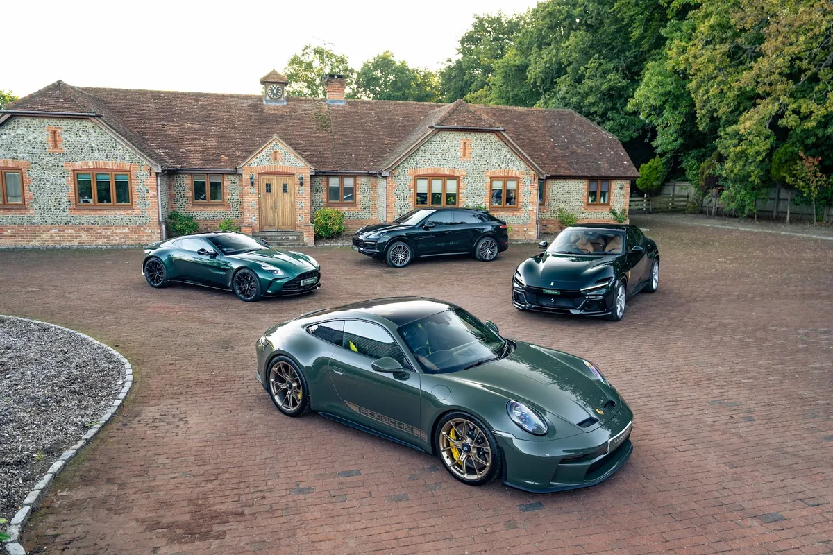 Hallmarque — Car dealer in London