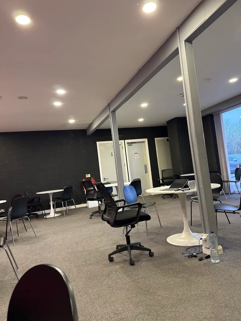 Hammond Cars — Used car dealer in Ipswich