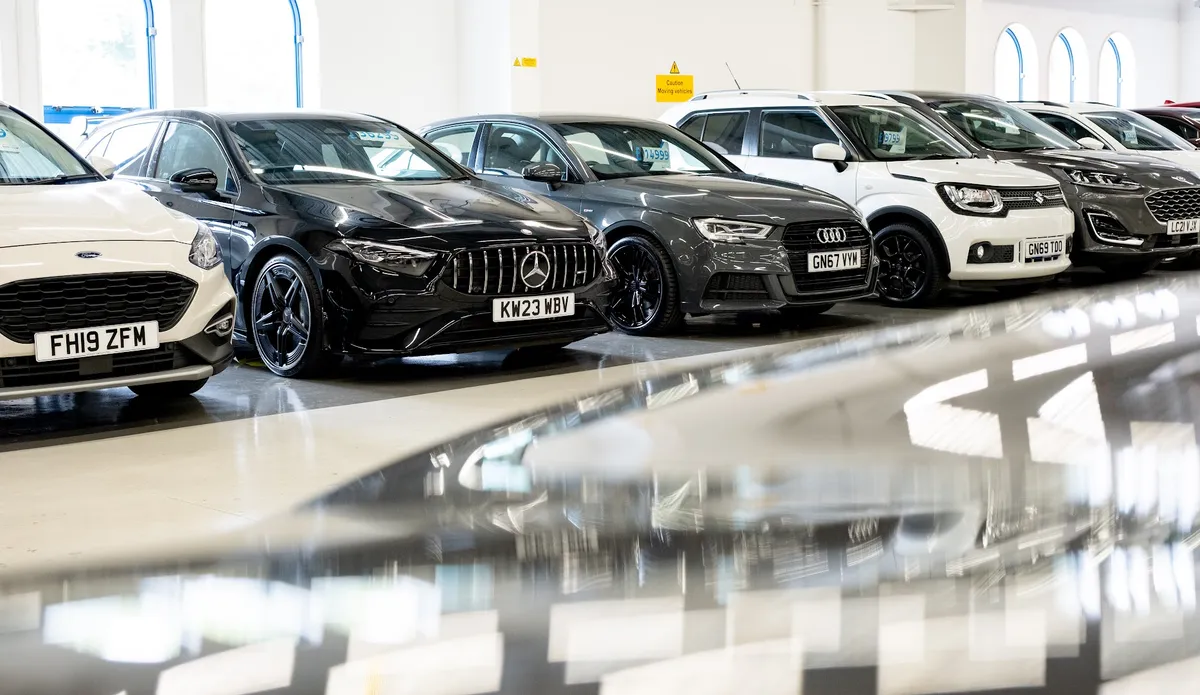 Hendy Car Store photo 4