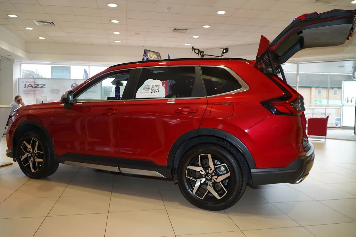 Henrys Honda Glasgow photo 4