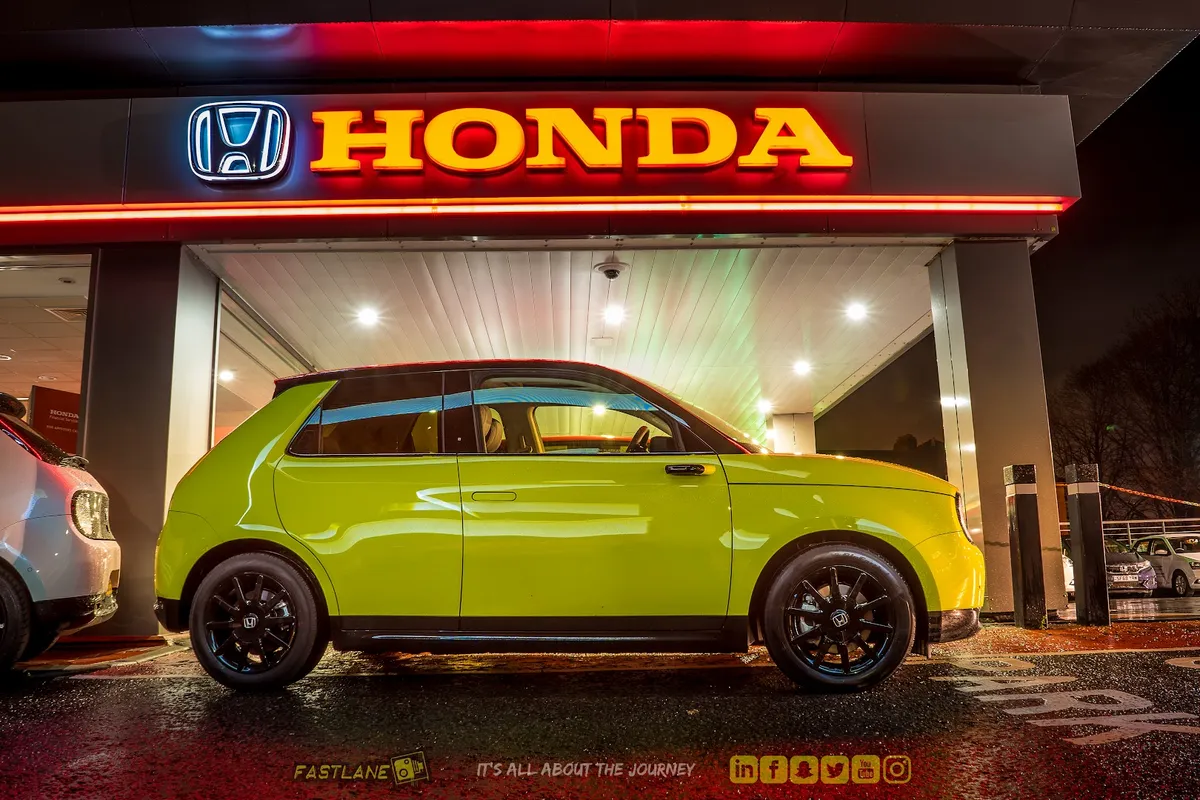 Henrys Honda Glasgow photo 7