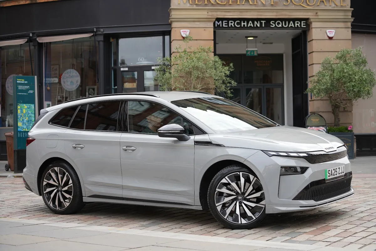 Henrys Škoda Glasgow — Skoda dealer in Glasgow