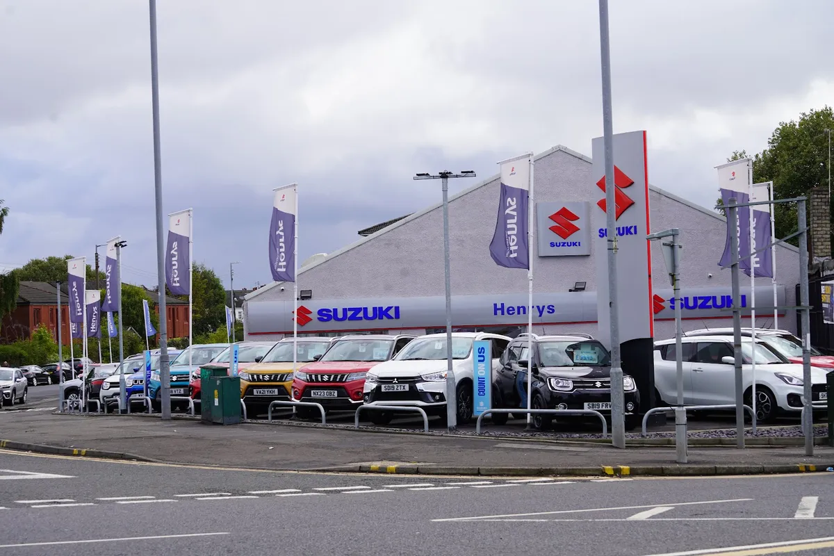 Henrys Suzuki Glasgow photo 3