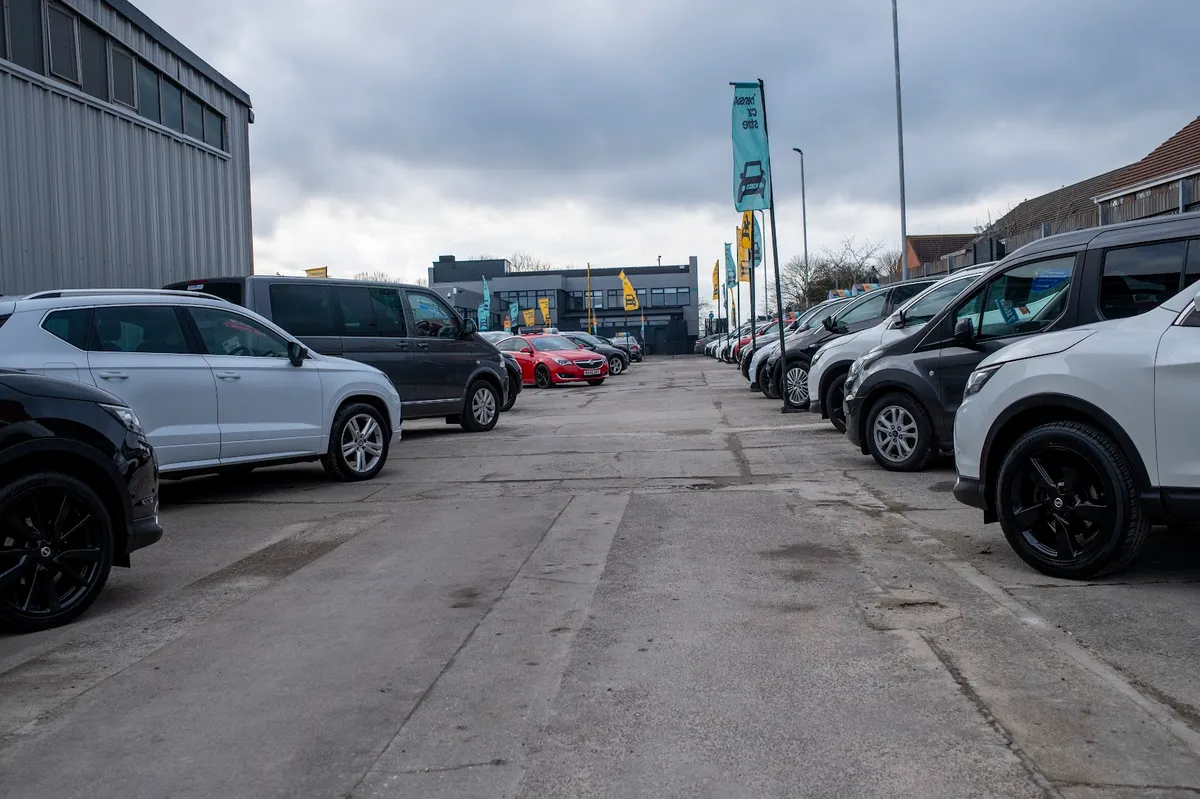 Henson Motor Group photo 5