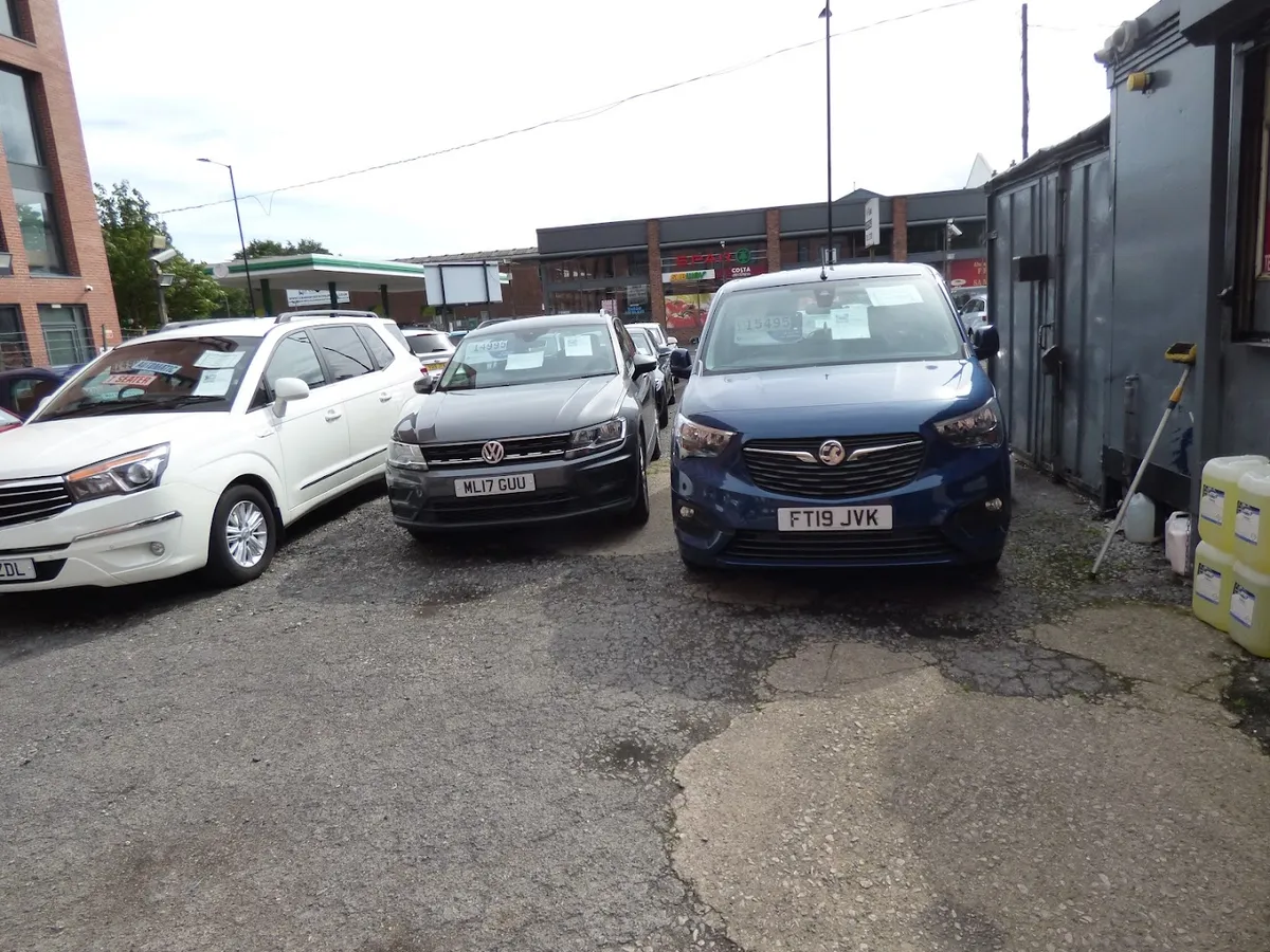 HF Bows | Buy & Sell Your Car Sheffield photo 6