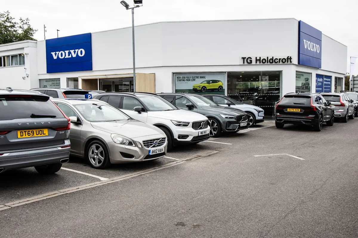 Holdcroft Volvo Stoke — Volvo dealer in Stoke-on-Trent