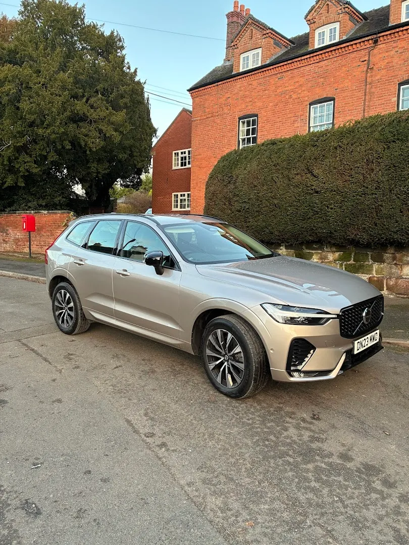 Holdcroft Volvo Stoke photo 3