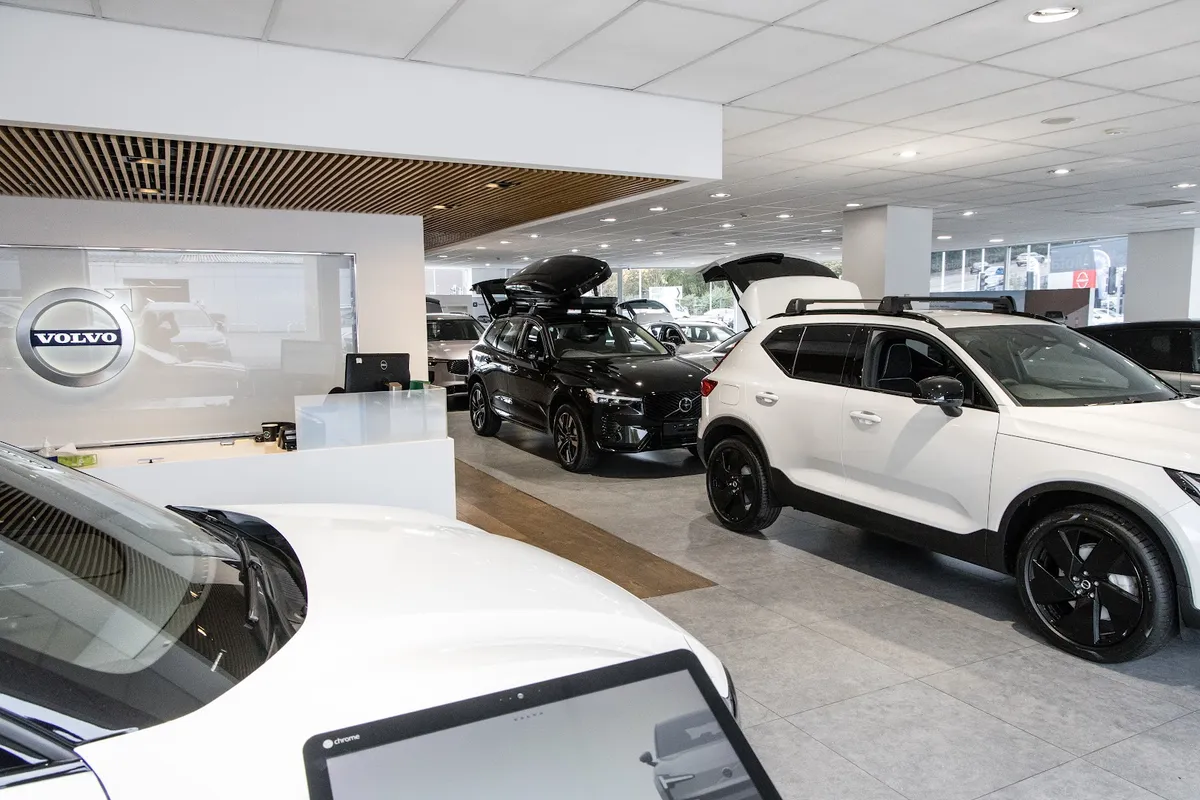 Holdcroft Volvo Stoke photo 6