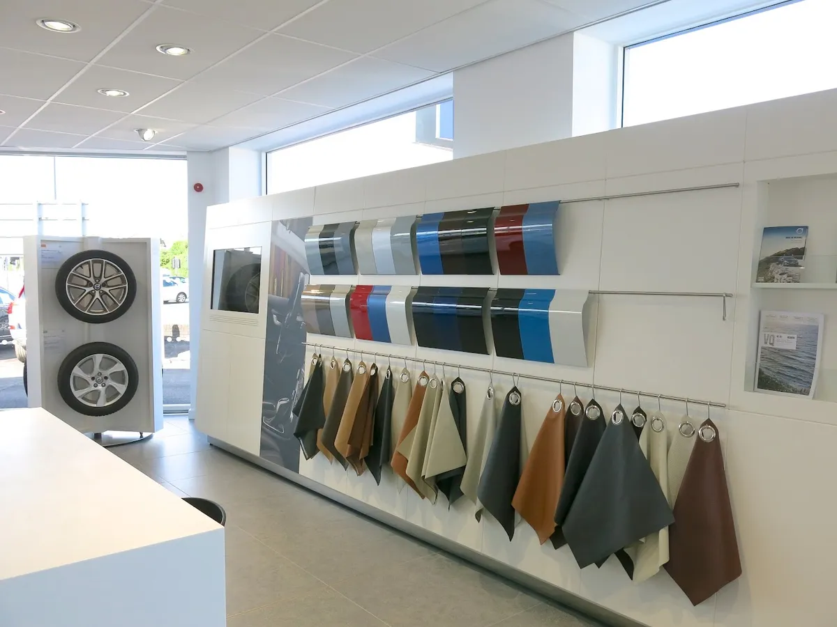 Holdcroft Volvo Stoke photo 10