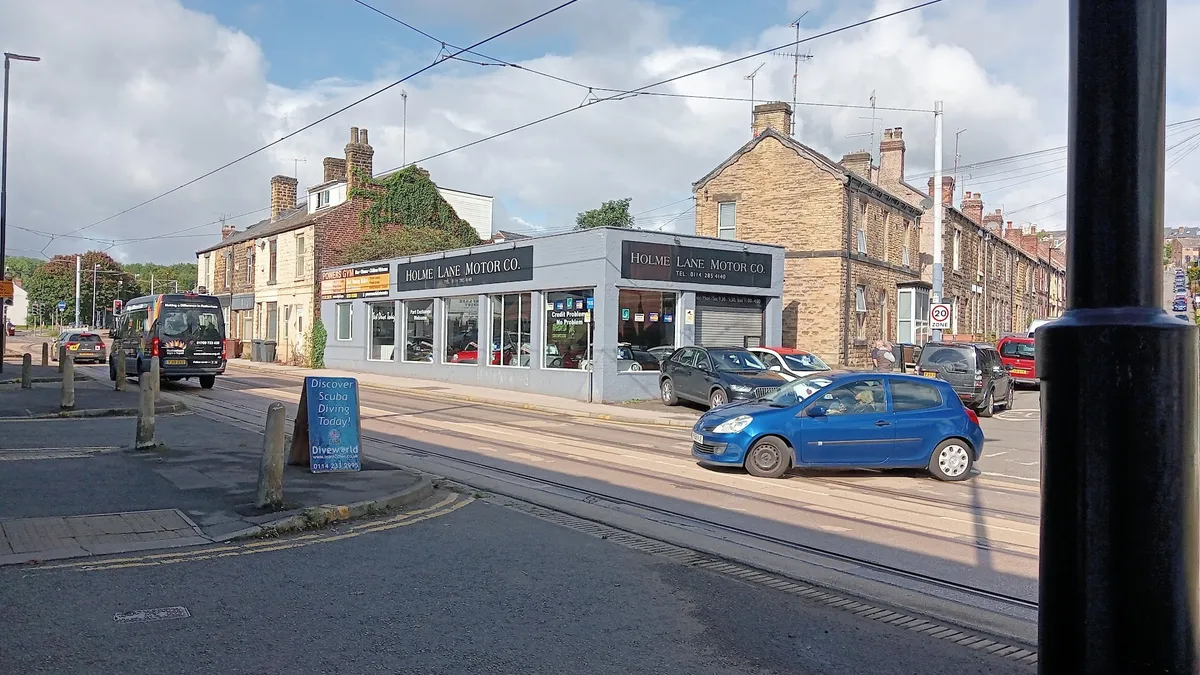 Holme Lane Motors photo 4