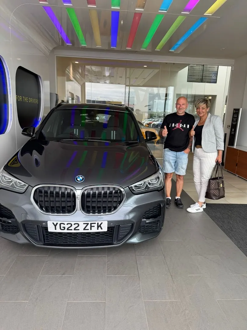 JCT600 BMW Bradford photo 5