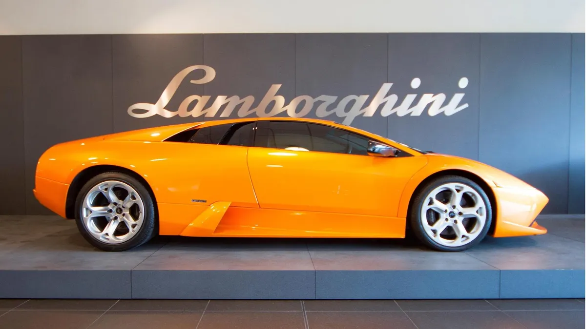 Lamborghini Birmingham photo 3