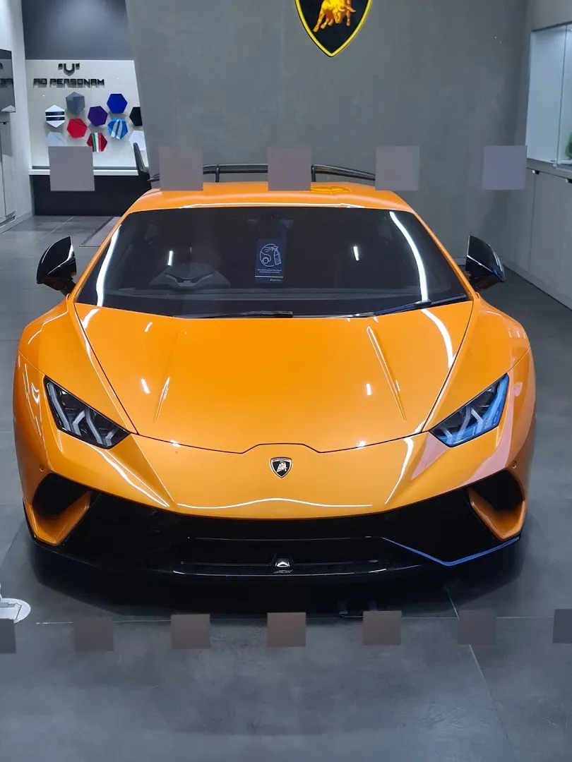 Lamborghini Birmingham photo 7