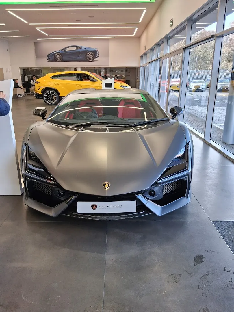 Lamborghini Edinburgh photo 4